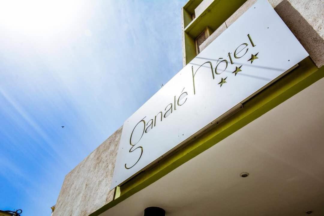 Ganale Hotel Дакар Экстерьер фото
